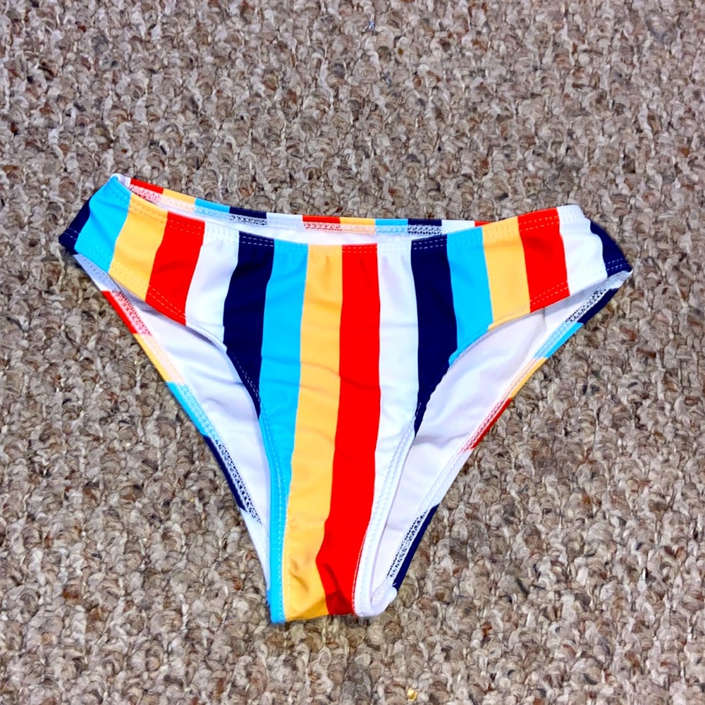Cute bikini bottoms!